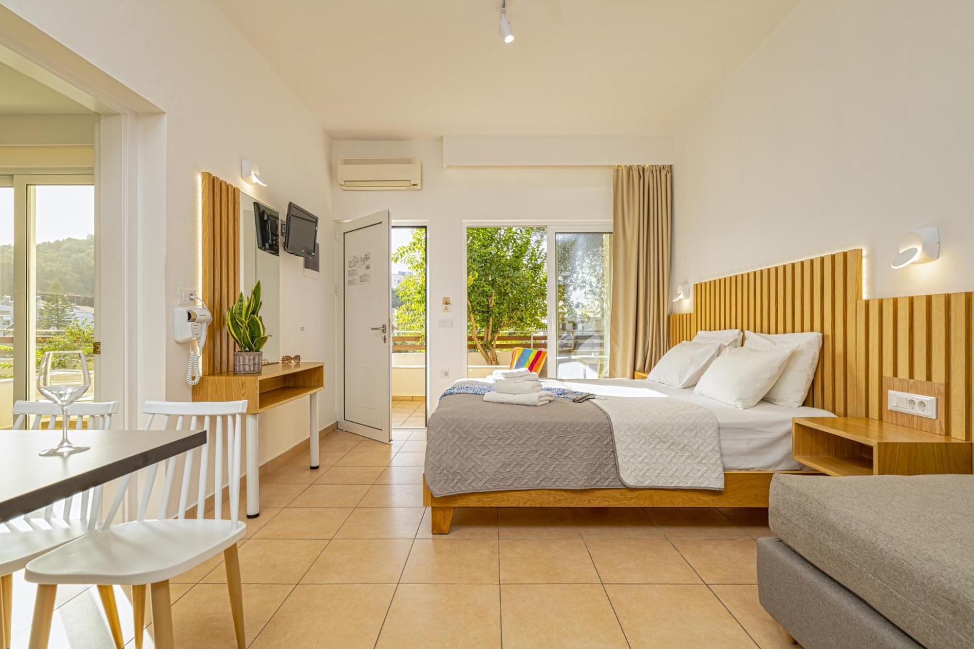 Theos Village Apartments Kato Daratso Dış mekan fotoğraf