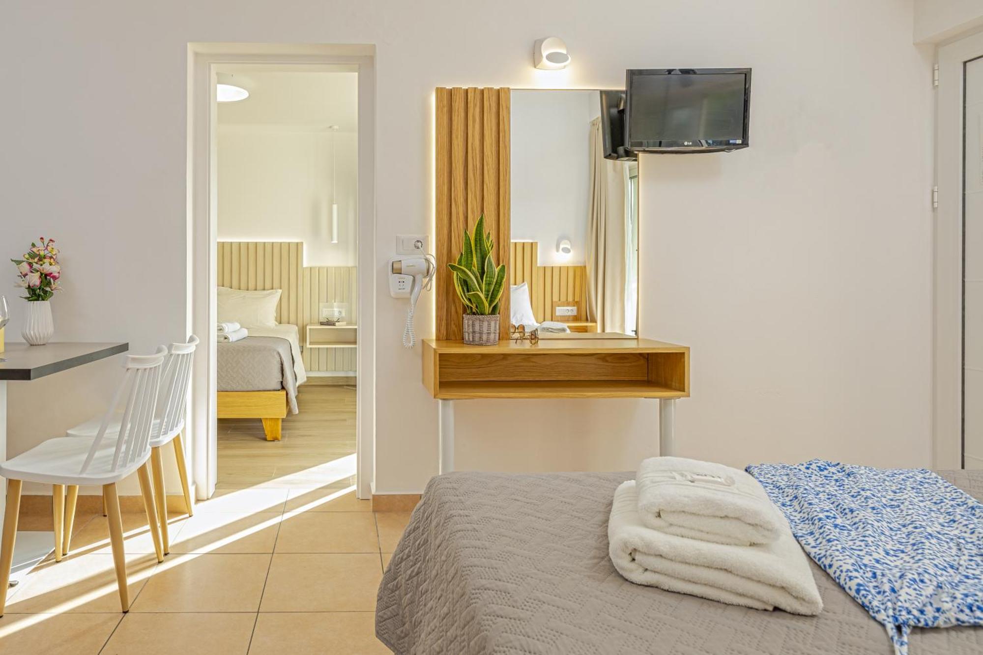Theos Village Apartments Kato Daratso Dış mekan fotoğraf