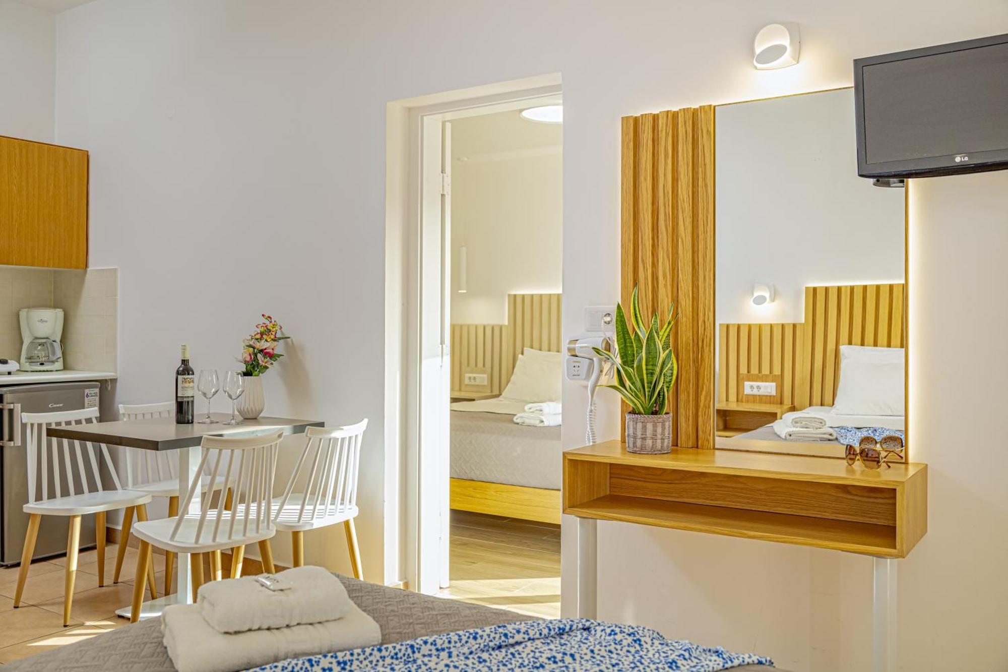 Theos Village Apartments Kato Daratso Dış mekan fotoğraf