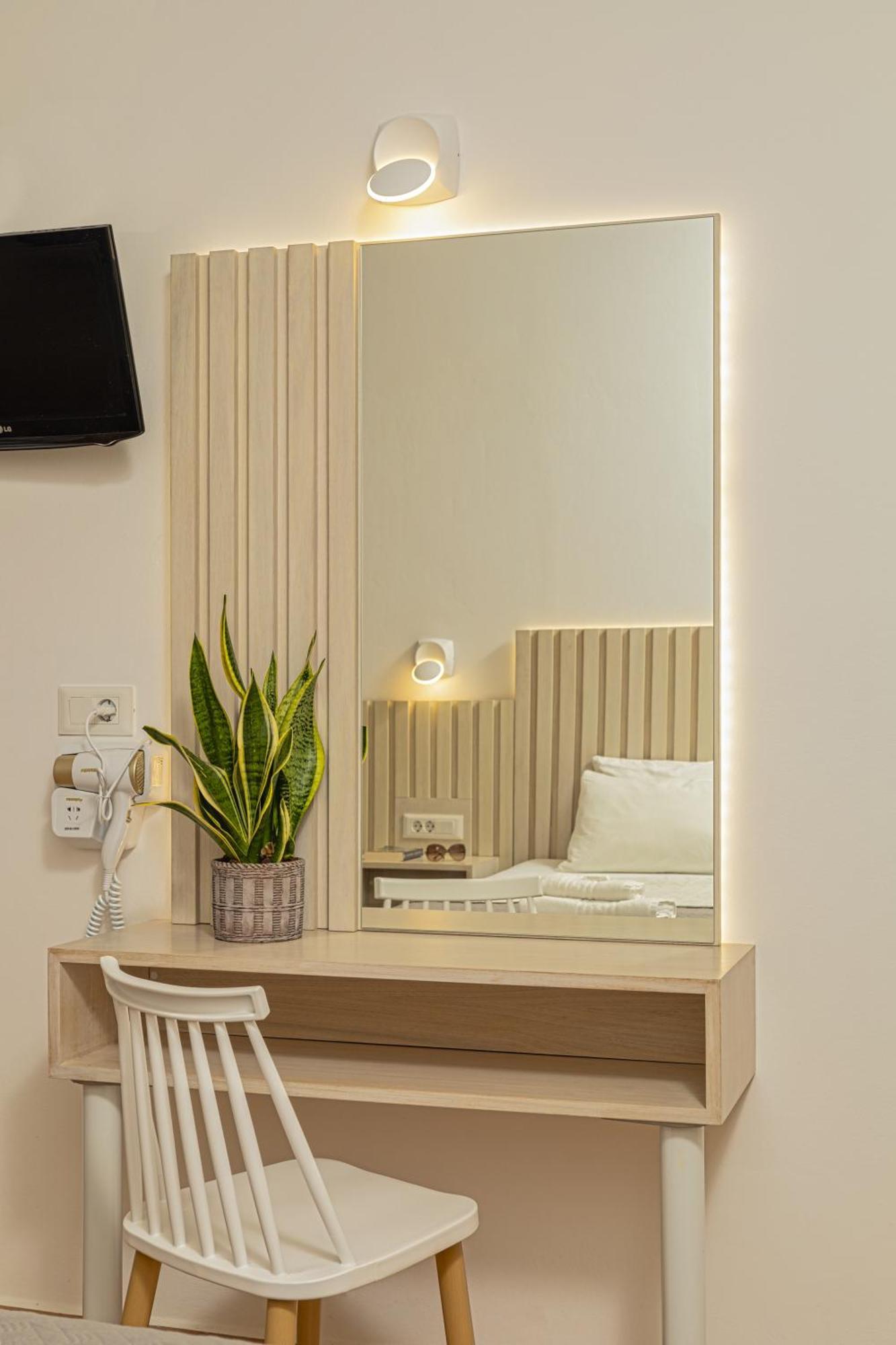 Theos Village Apartments Kato Daratso Dış mekan fotoğraf