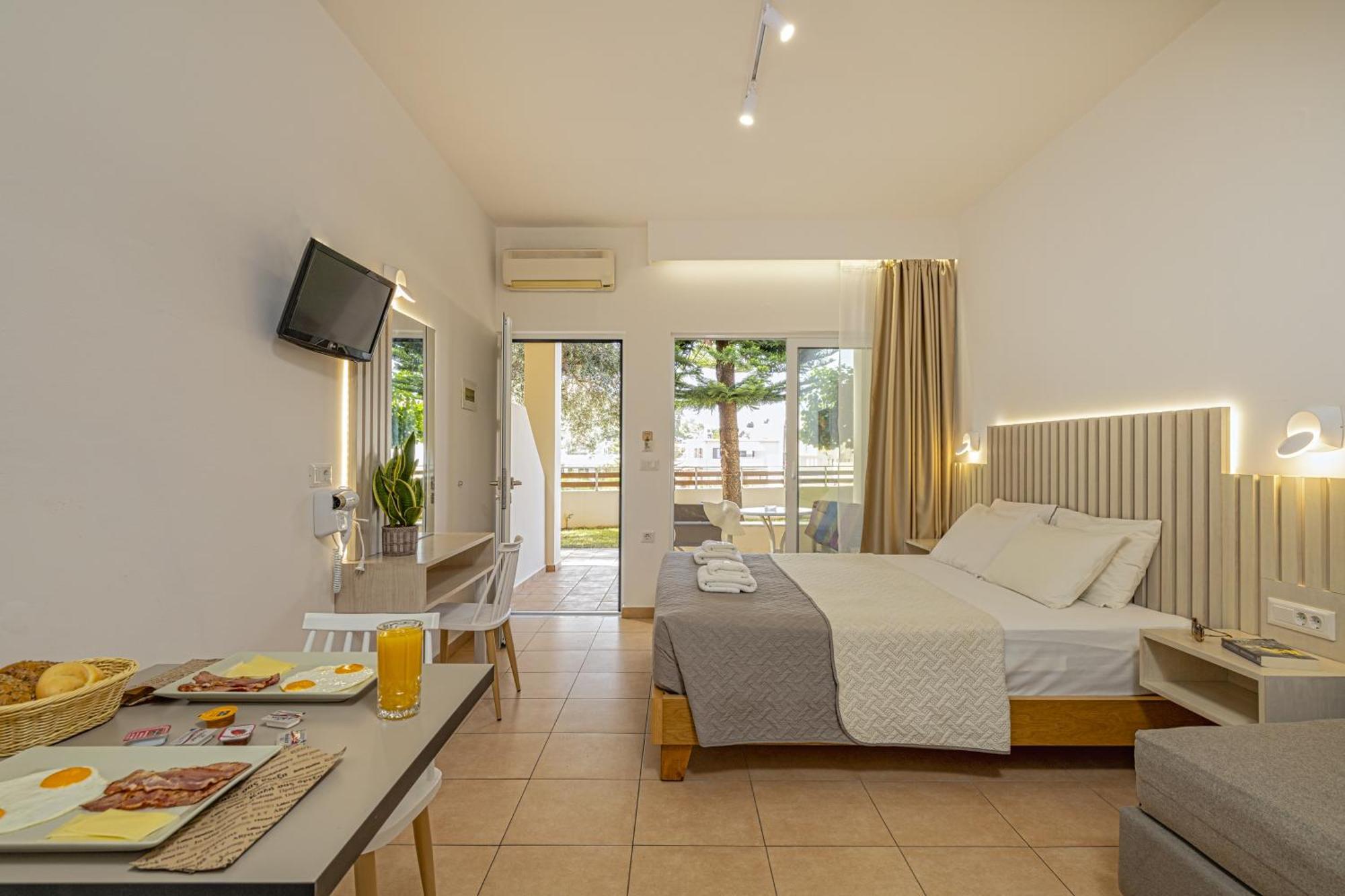 Theos Village Apartments Kato Daratso Dış mekan fotoğraf